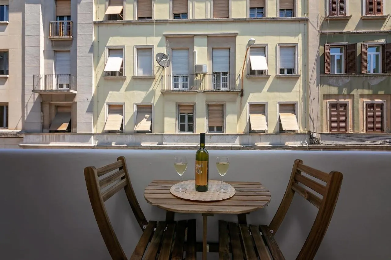 Preziosa Hotel Pula Guest house